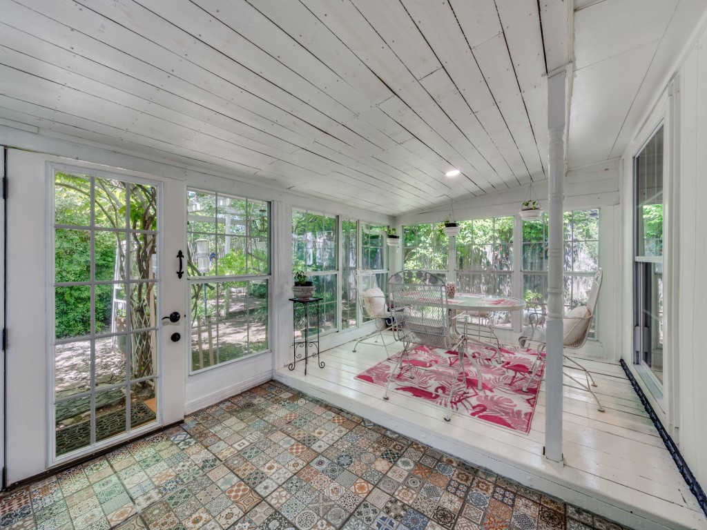 5304 Umbrella Pine Court Arlington TX 76018