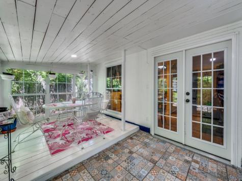 5304 Umbrella Pine Court Arlington TX 76018