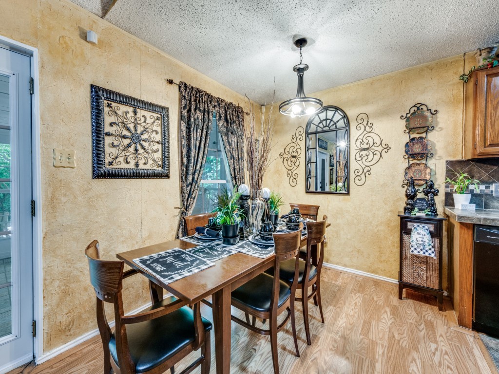 5304 Umbrella Pine Court Arlington TX 76018