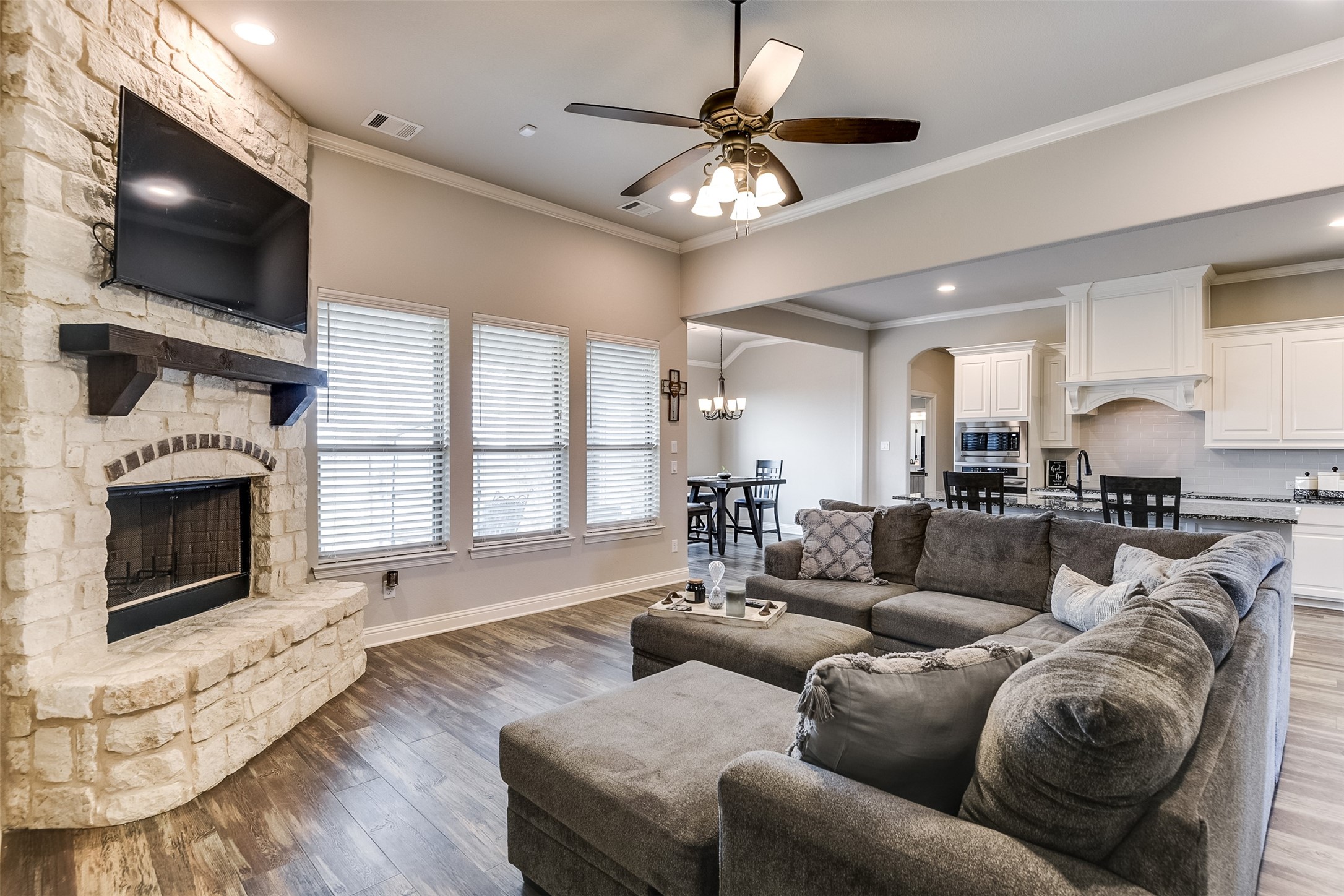 201 Evening Fire Drive Waxahachie TX 75167