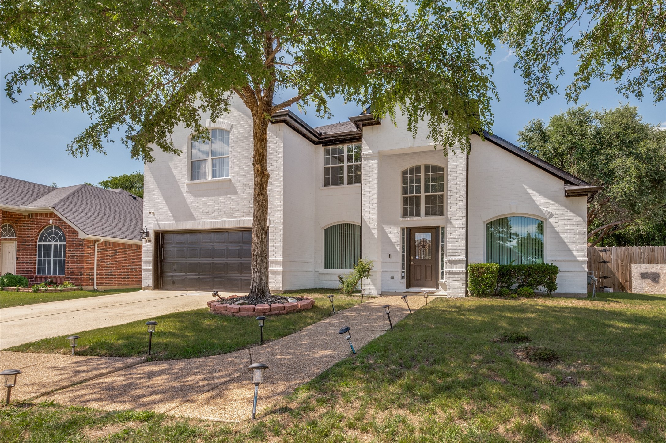 230 Longhorn Trail Grand Prairie TX 75052