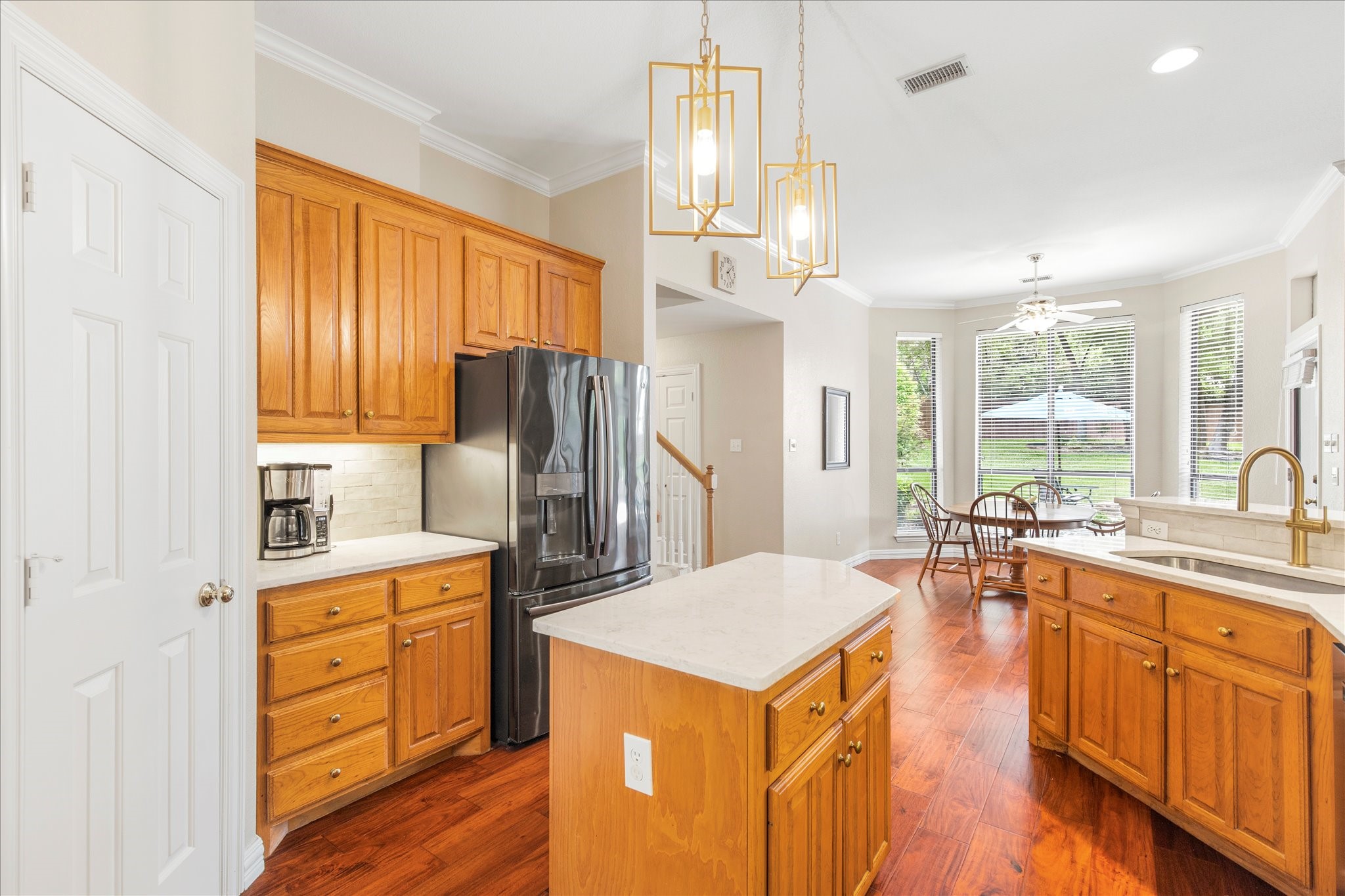7505 Woodbridge Place Garland TX 75044