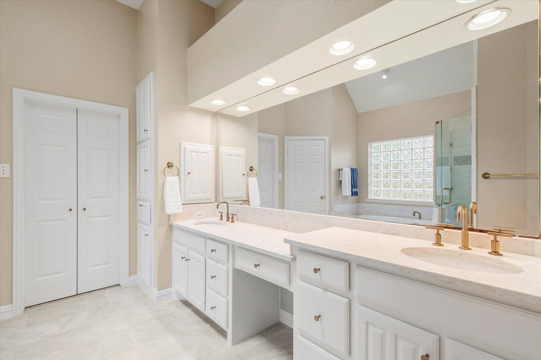7505 Woodbridge Place Garland TX 75044