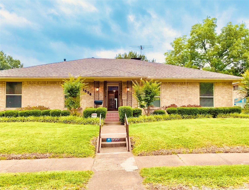 1506 Lexington Drive Garland TX 75041