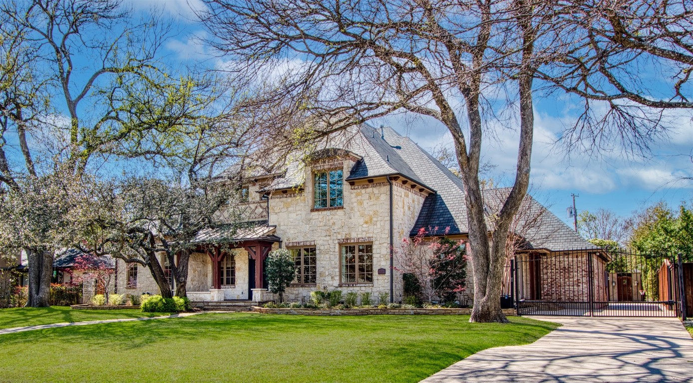 11415 Crest Brook Drive Dallas TX 75230