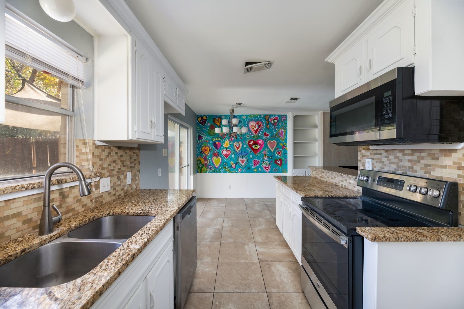 540 Billie Ruth Lane Hurst TX 76053