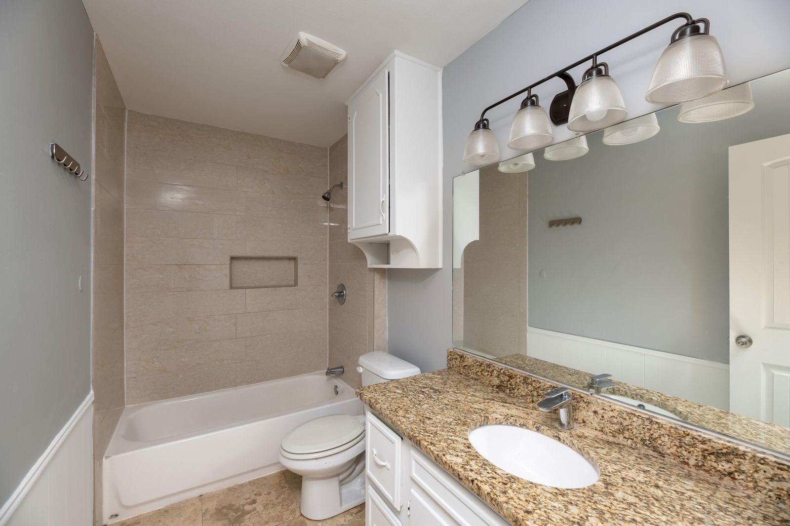 540 Billie Ruth Lane Hurst TX 76053