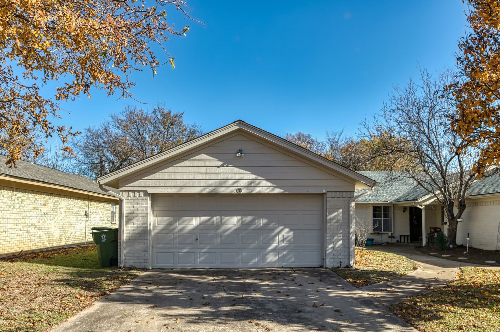 540 Billie Ruth Lane Hurst TX 76053