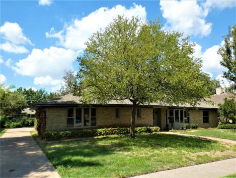1409 Glenbrook Drive Irving TX 75061