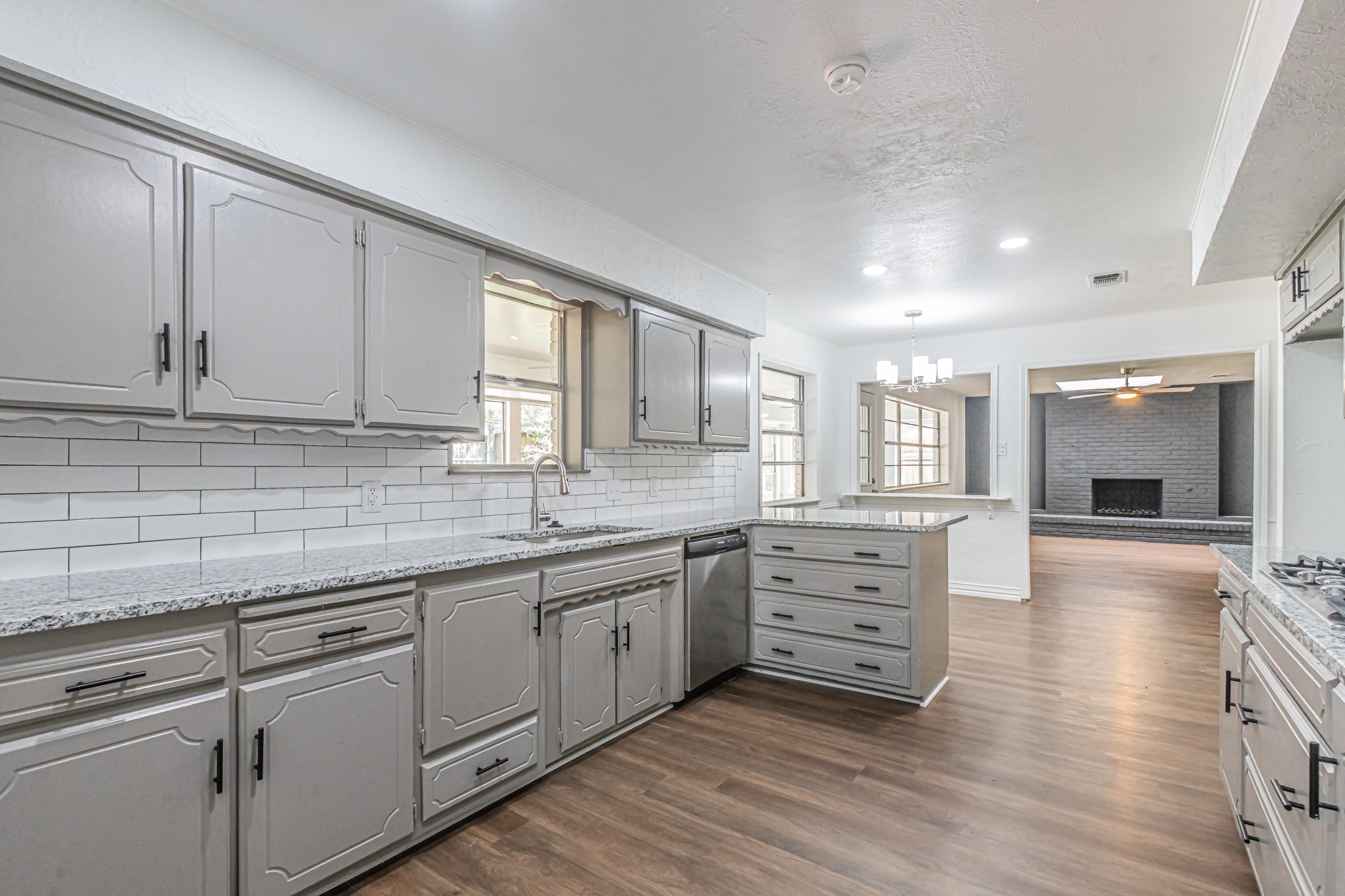 1017 Arlena Drive Arlington TX 76012