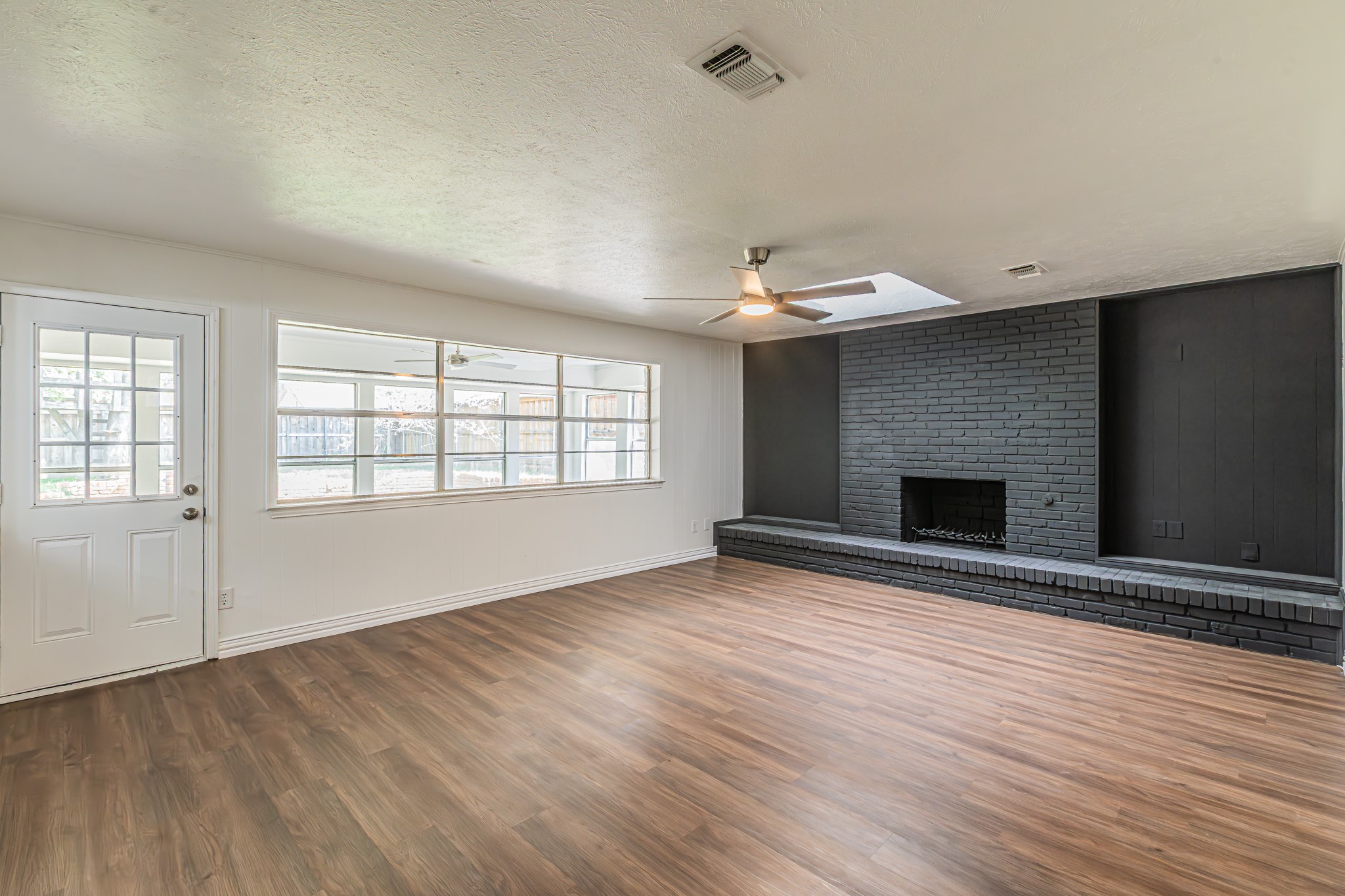 1017 Arlena Drive Arlington TX 76012