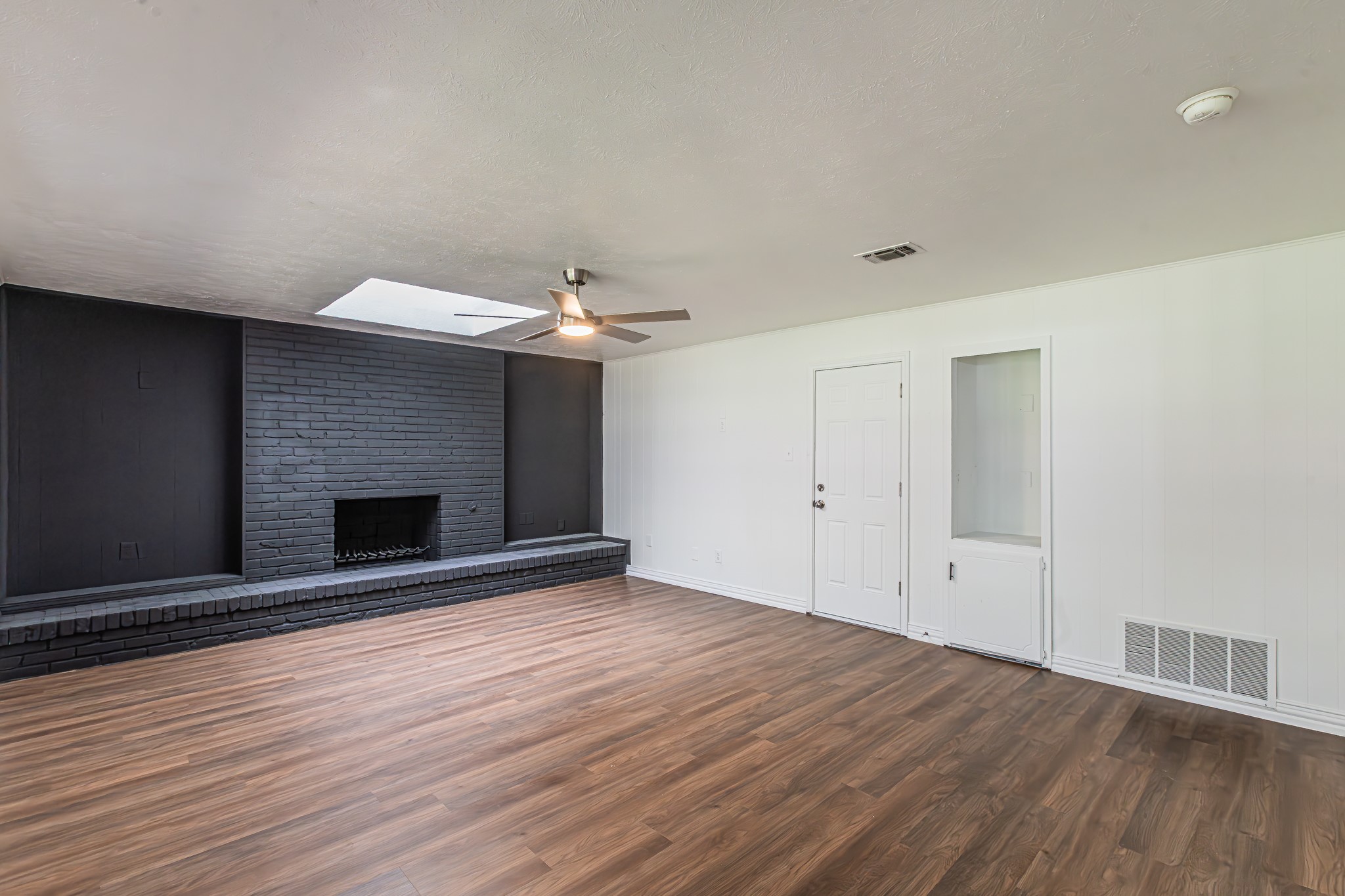 1017 Arlena Drive Arlington TX 76012