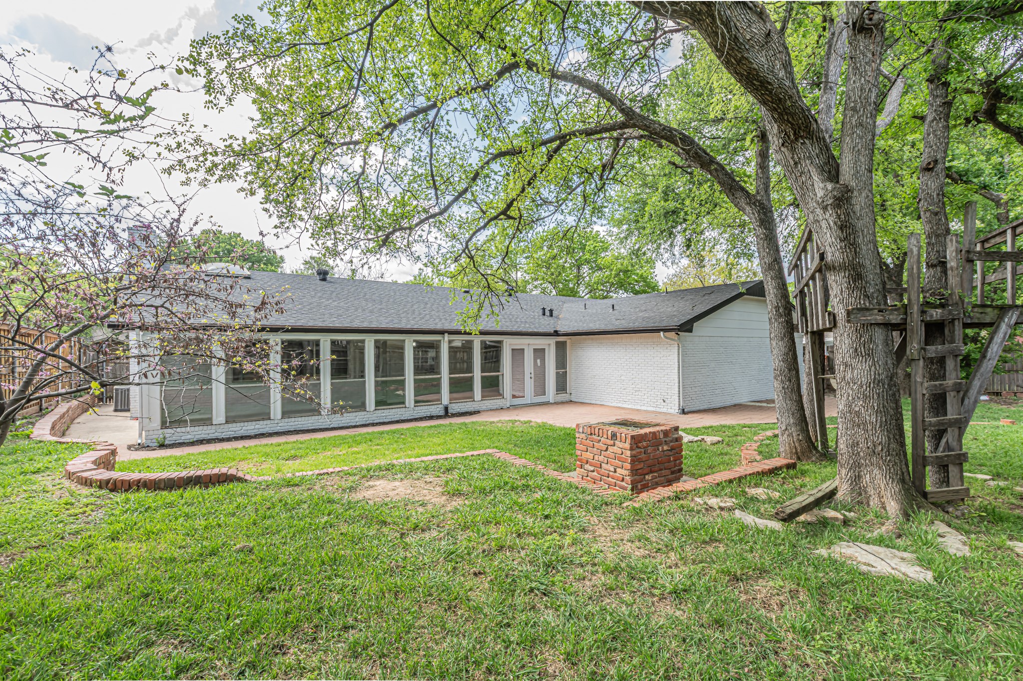 1017 Arlena Drive Arlington TX 76012