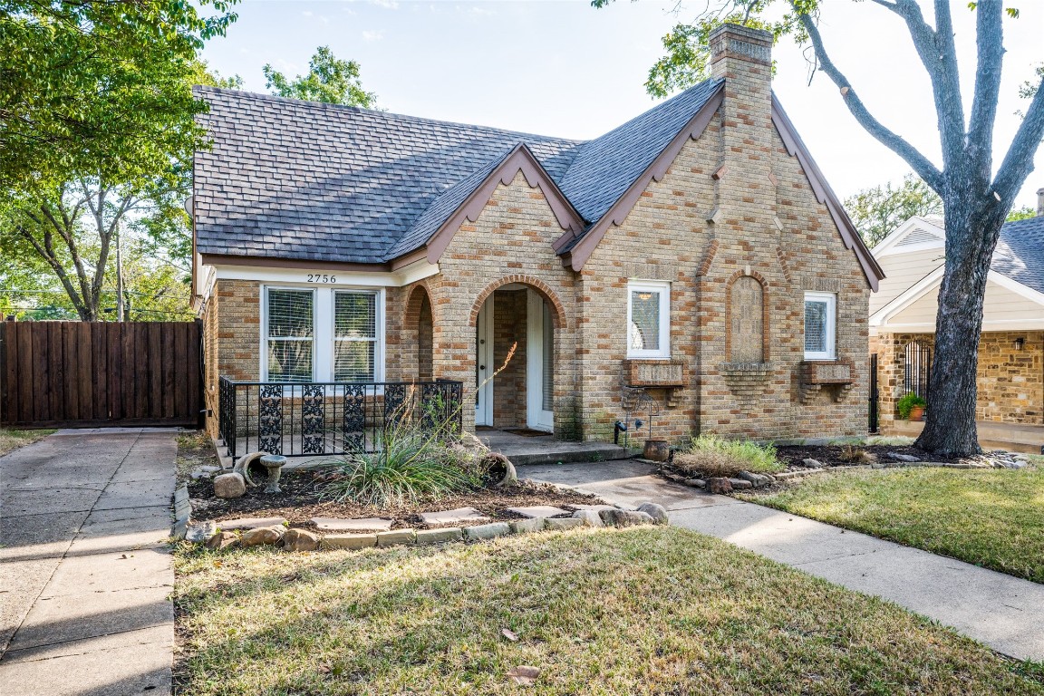 2756 Catherine Street Dallas TX 75211