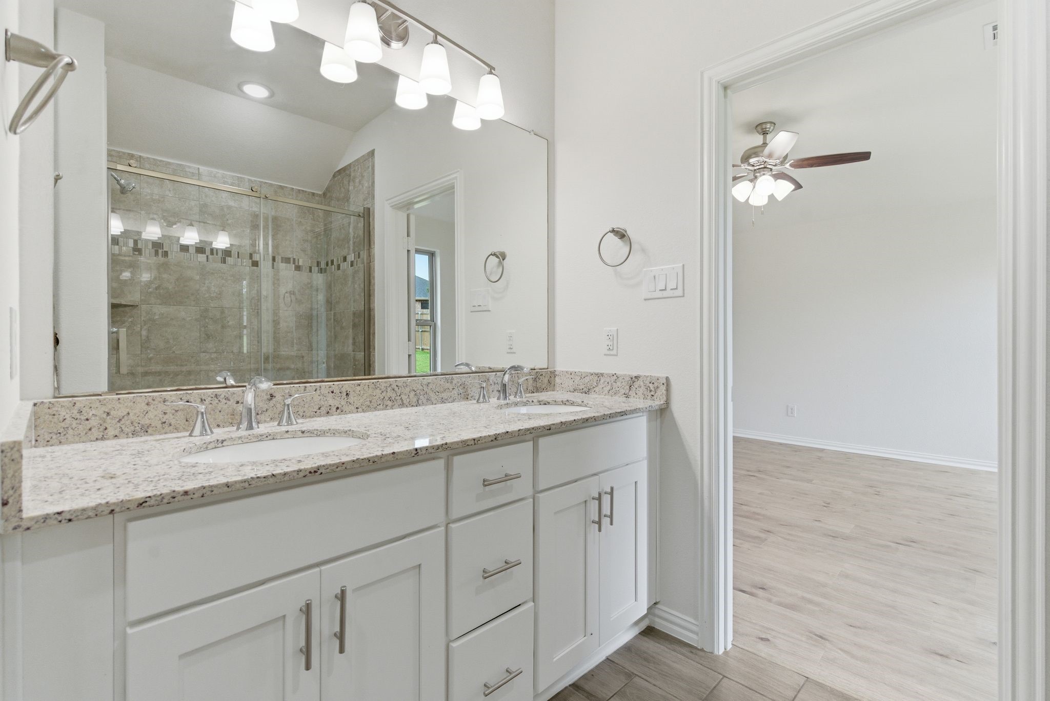 9 Mockingbird Lane Sanger TX 76266