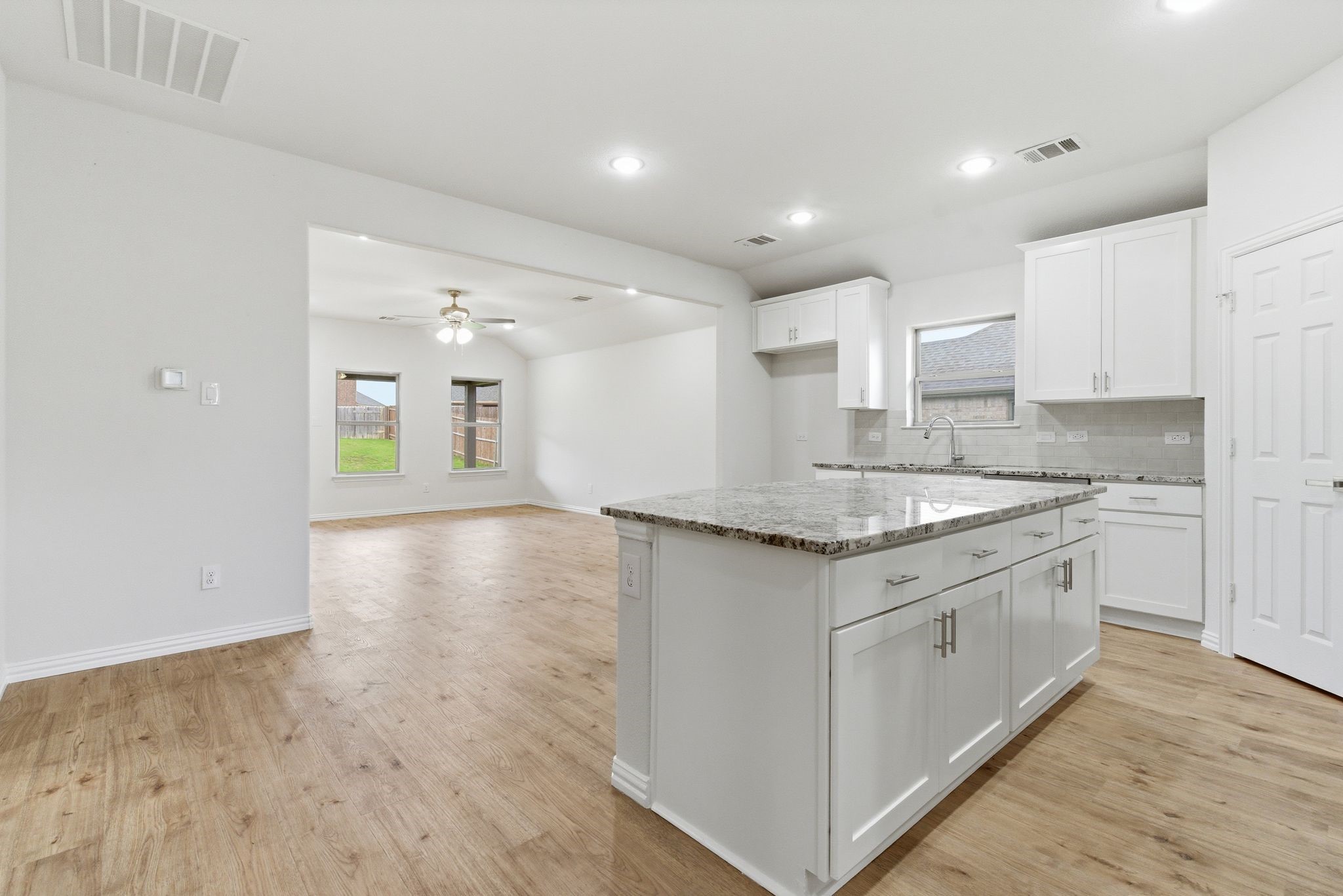9 Mockingbird Lane Sanger TX 76266