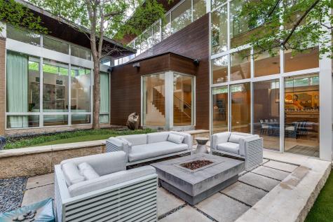 2207 Kessler Woods Court Dallas TX 75208
