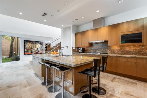 2207 Kessler Woods Court Dallas TX 75208
