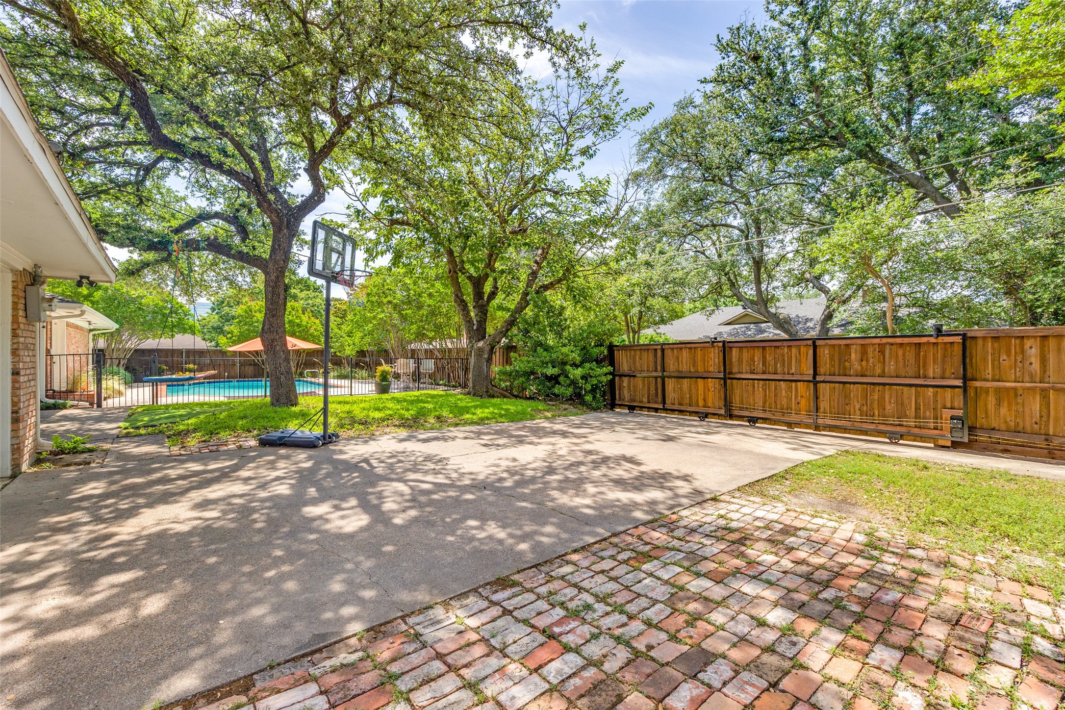 4848 Mill Run Road Dallas TX 75244