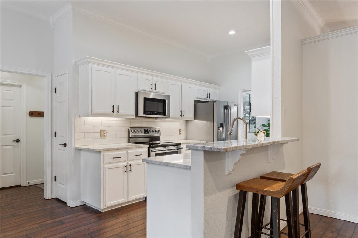 228 Greystone Drive Hewitt TX 76643