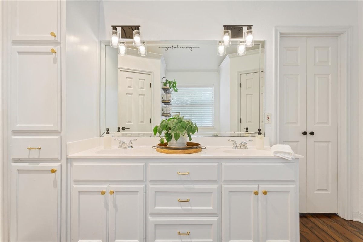 228 Greystone Drive Hewitt TX 76643