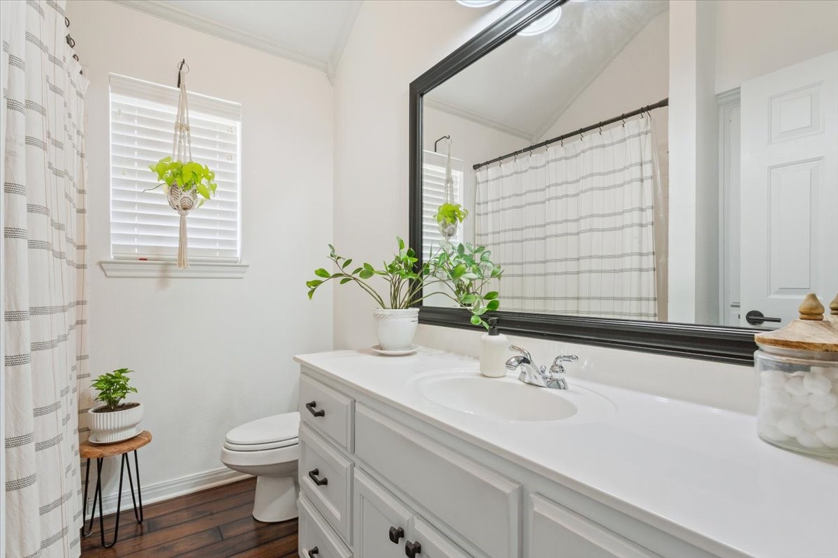 228 Greystone Drive Hewitt TX 76643