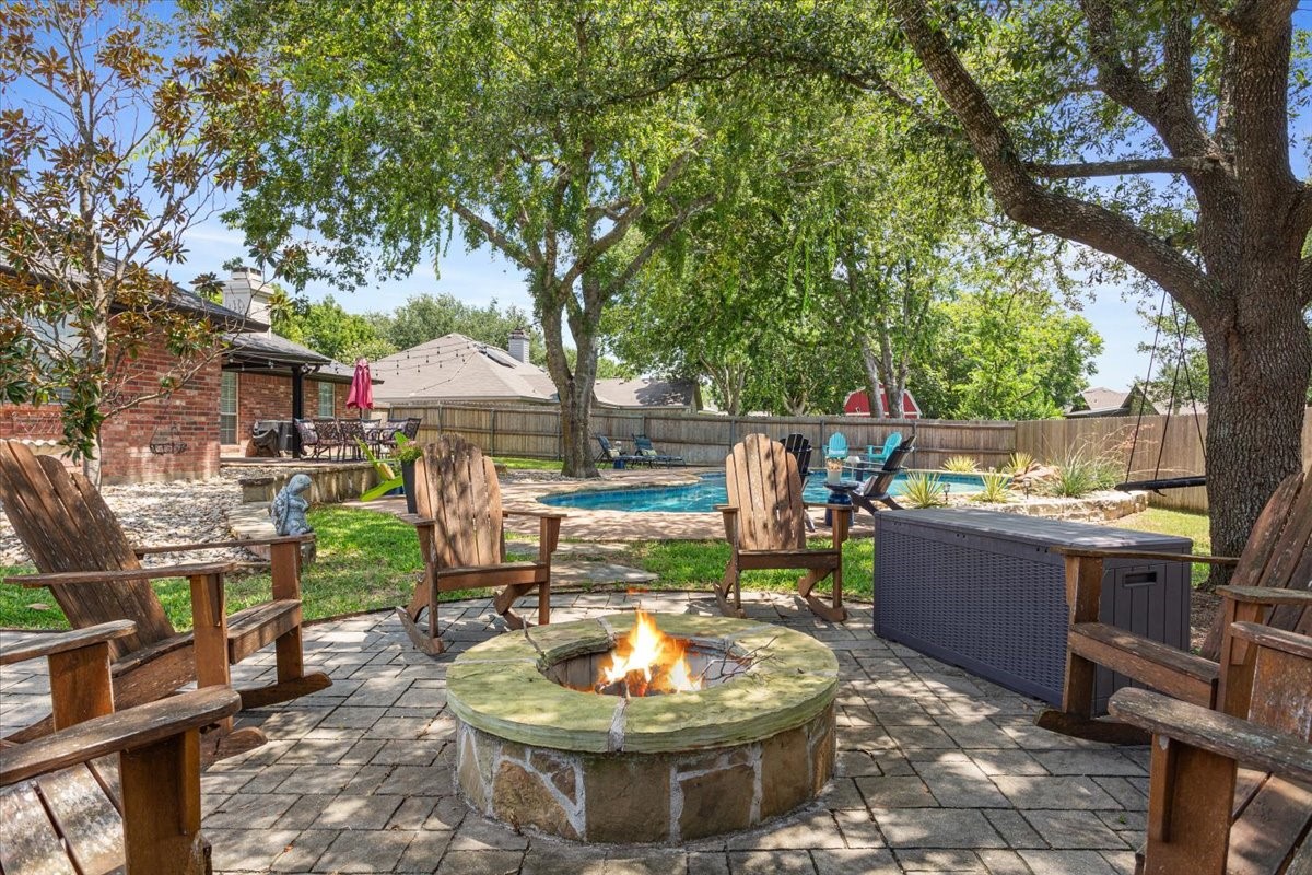 228 Greystone Drive Hewitt TX 76643