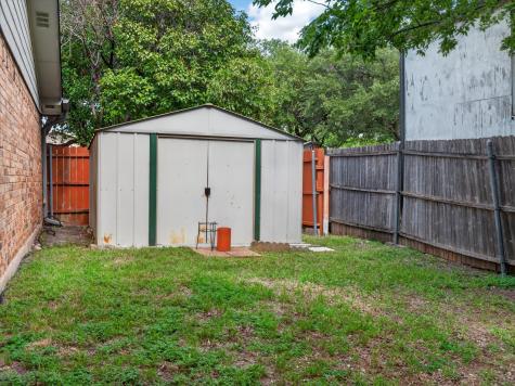 2935 Rolling Hills Drive Carrollton TX 75007