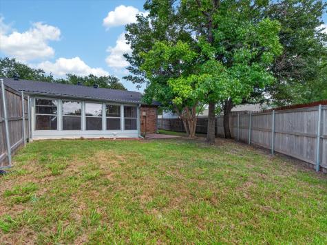 2935 Rolling Hills Drive Carrollton TX 75007