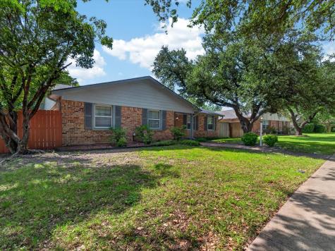 2935 Rolling Hills Drive Carrollton TX 75007