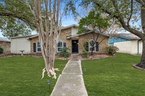 3414 Meadow Oaks Drive Garland TX 75043