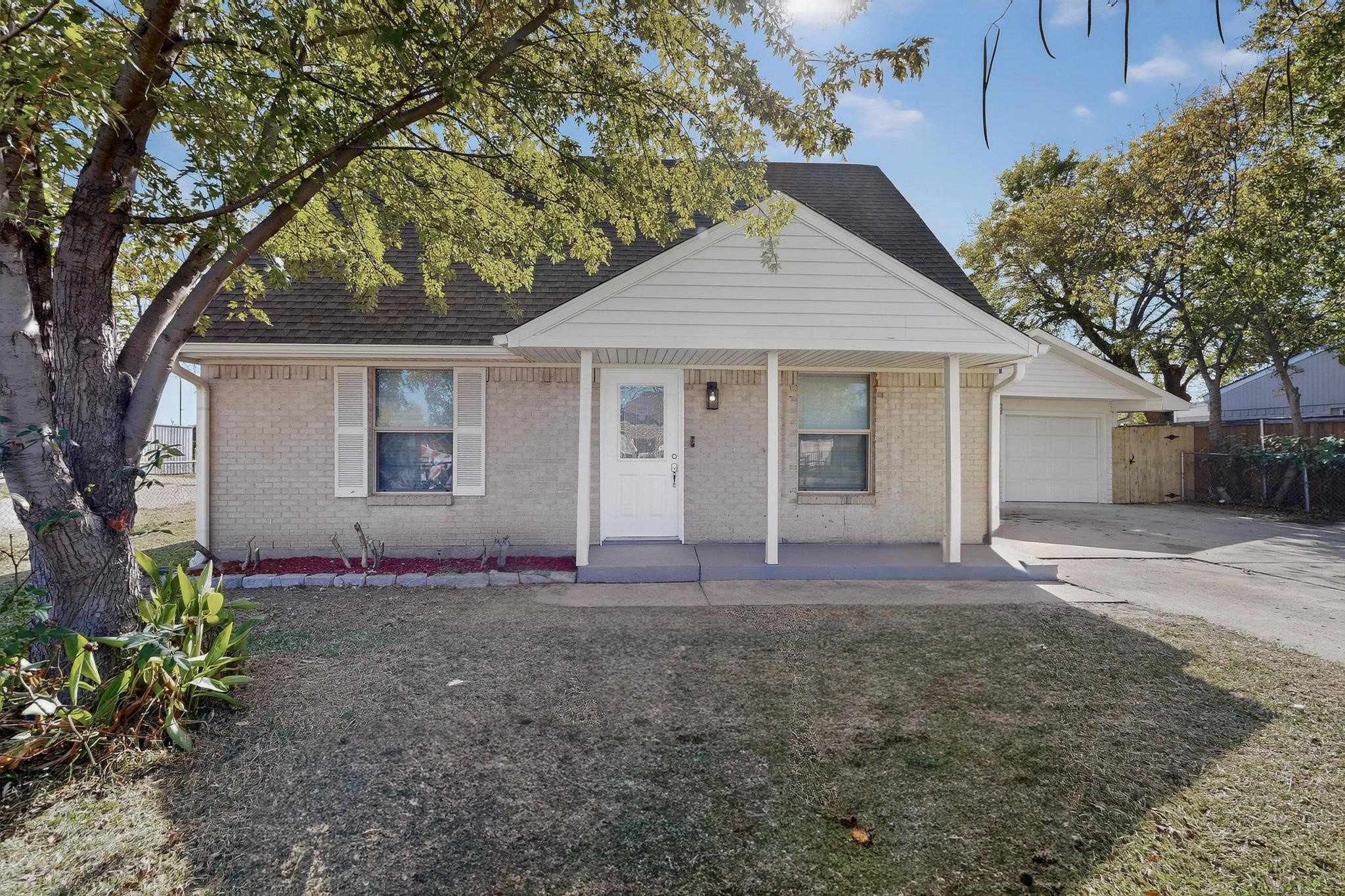 14024 Horseshoe Trail Balch Springs TX 75180