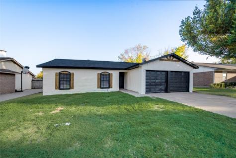425 Normandy Lane Saginaw TX 76179
