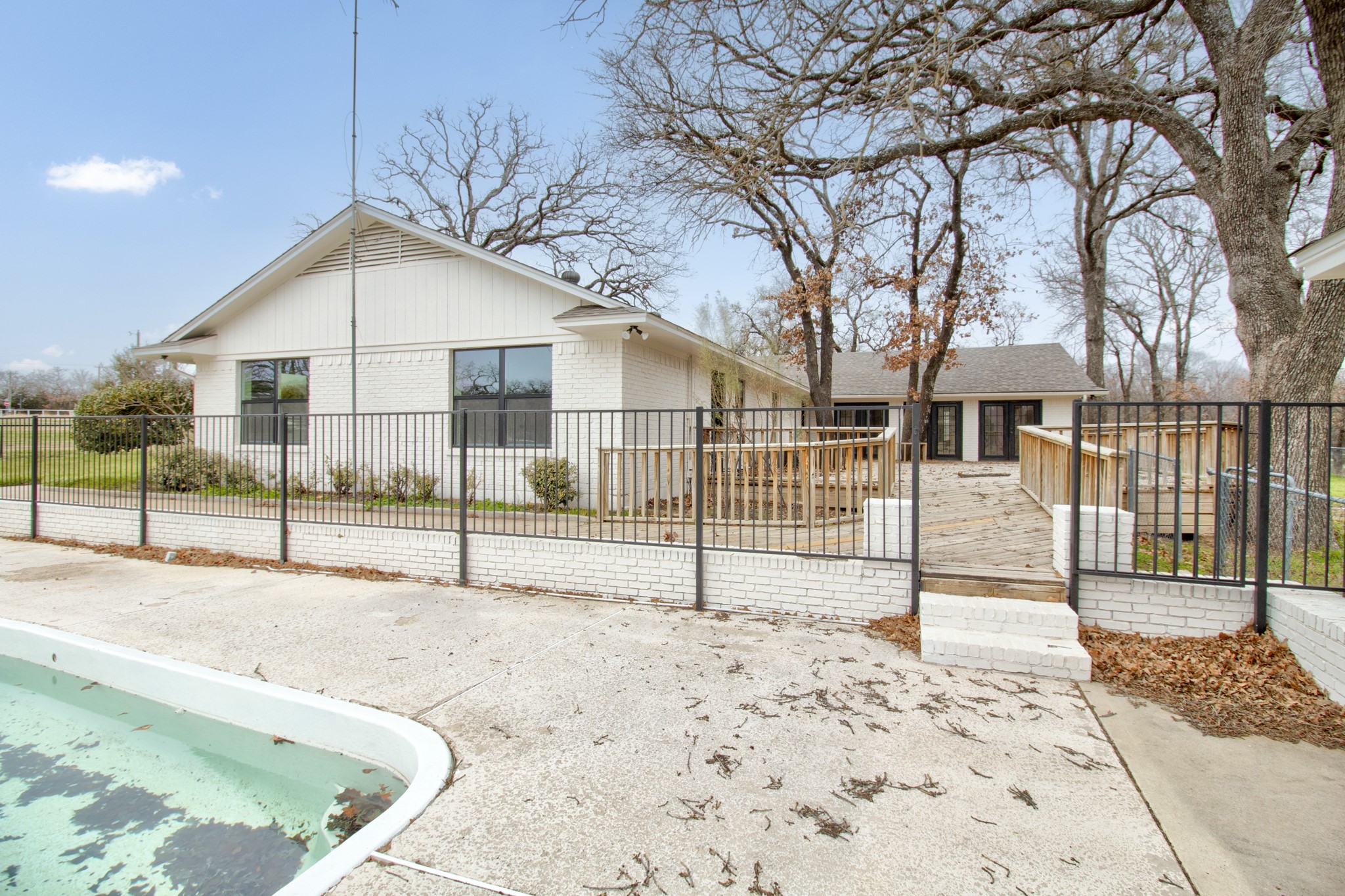 3700 Moseley Road Cross Roads TX 76227