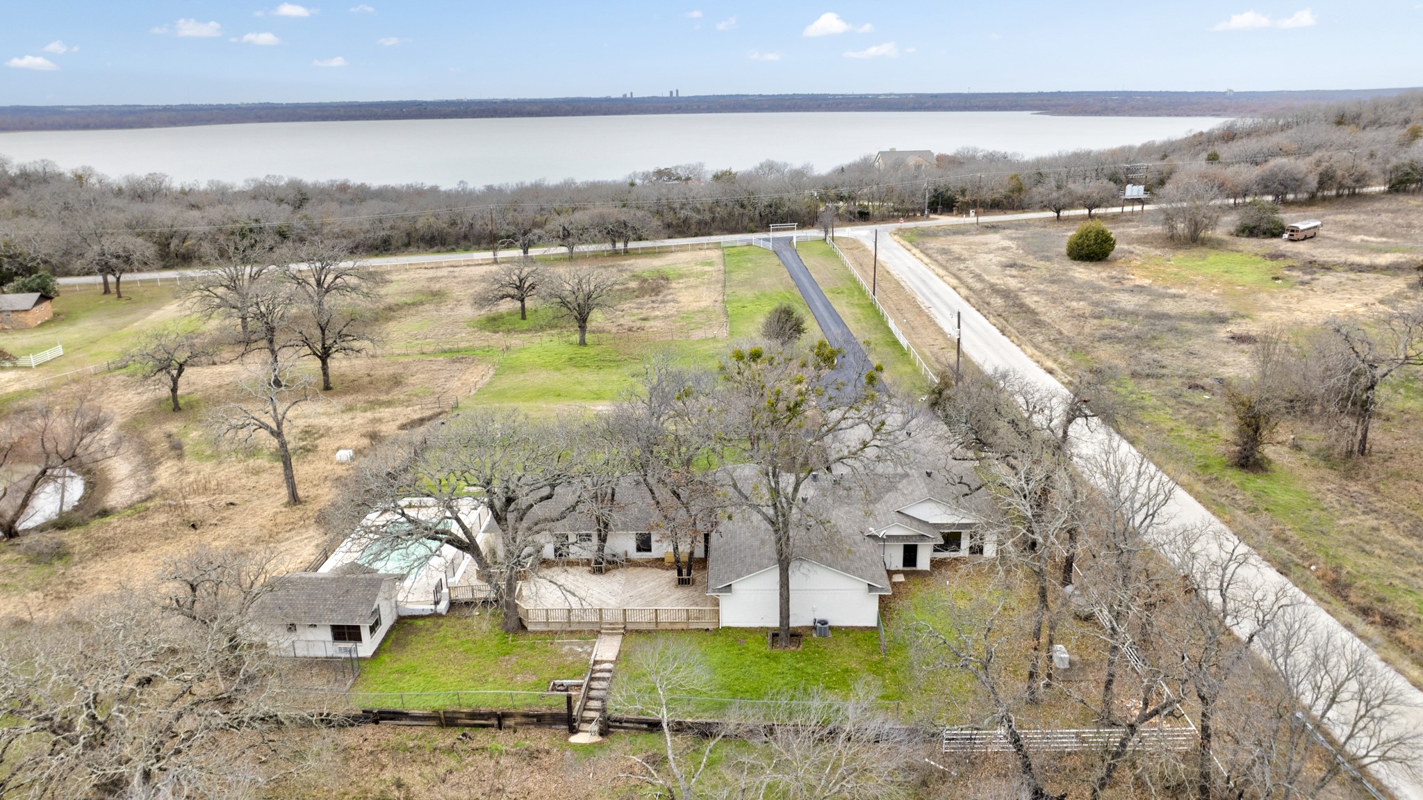 3700 Moseley Road Cross Roads TX 76227