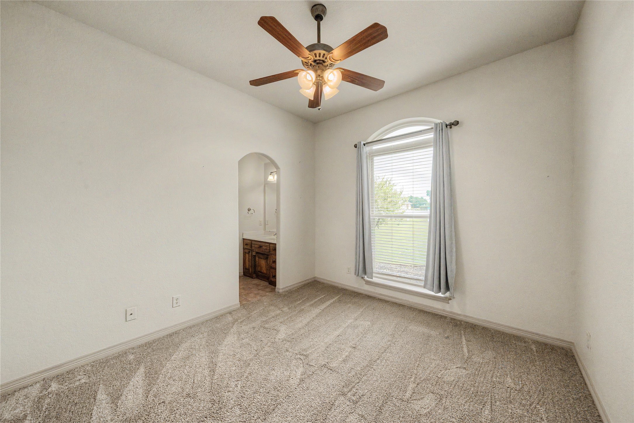 170 Paradise Canyon Circle Paradise TX 76073
