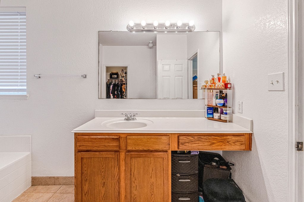 804 Ridge Point Drive Grand Prairie TX 75052