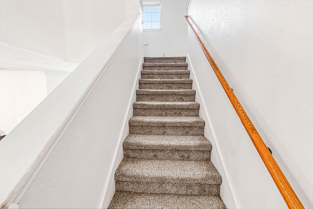 804 Ridge Point Drive Grand Prairie TX 75052