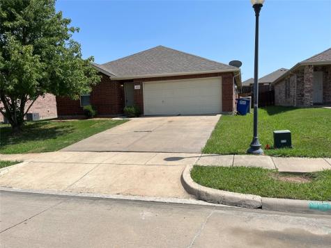 1426 Whitewater Drive Little Elm TX 75068