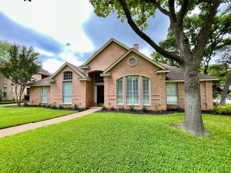 7100 Forestwind Court Arlington TX 76001