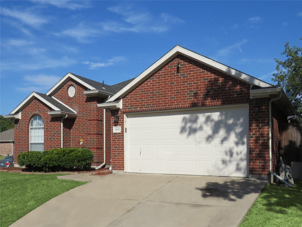 2401 Campfire Creek Drive Arlington TX 76018