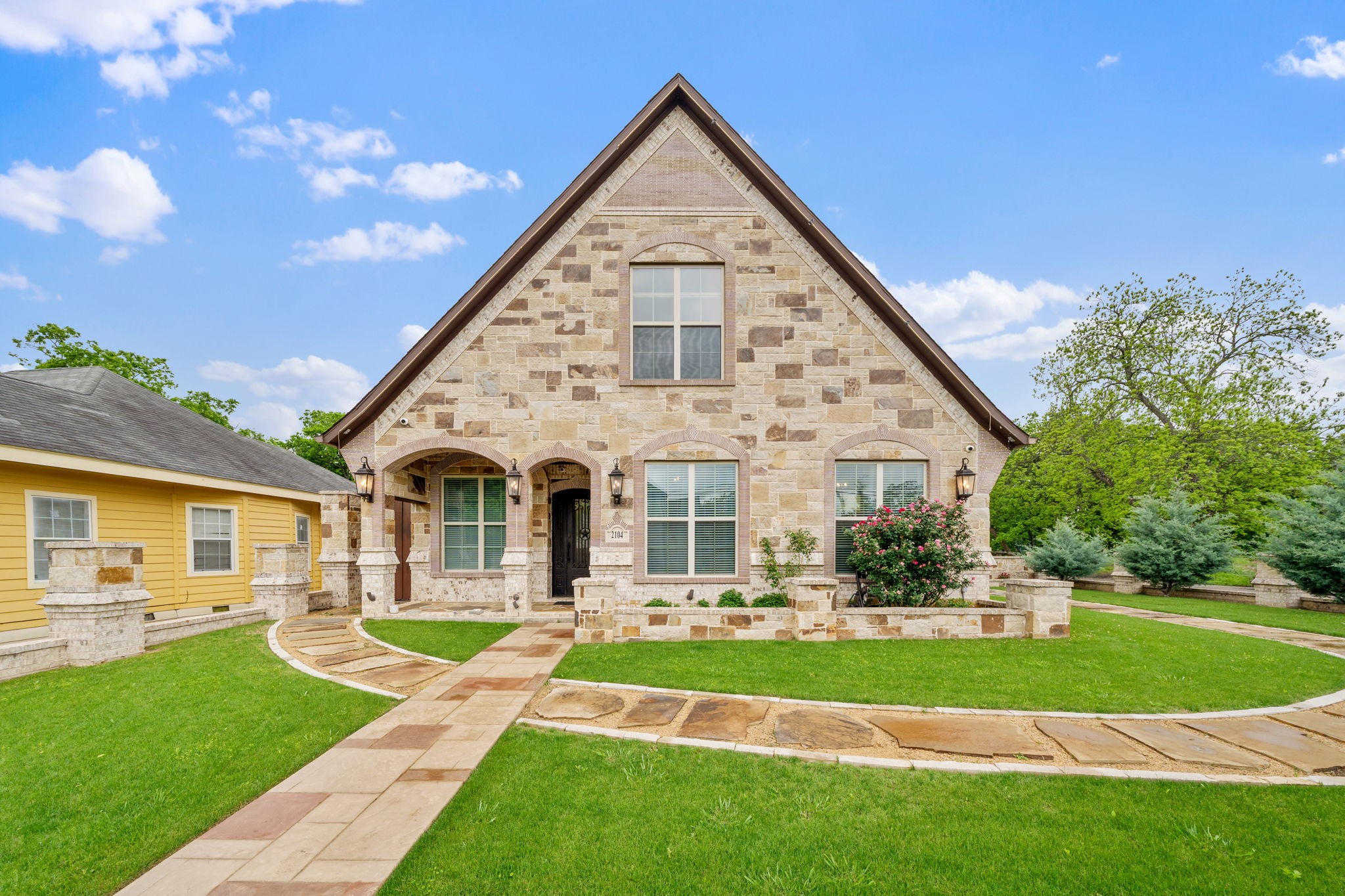 2104 Wellington Street Greenville TX 75401