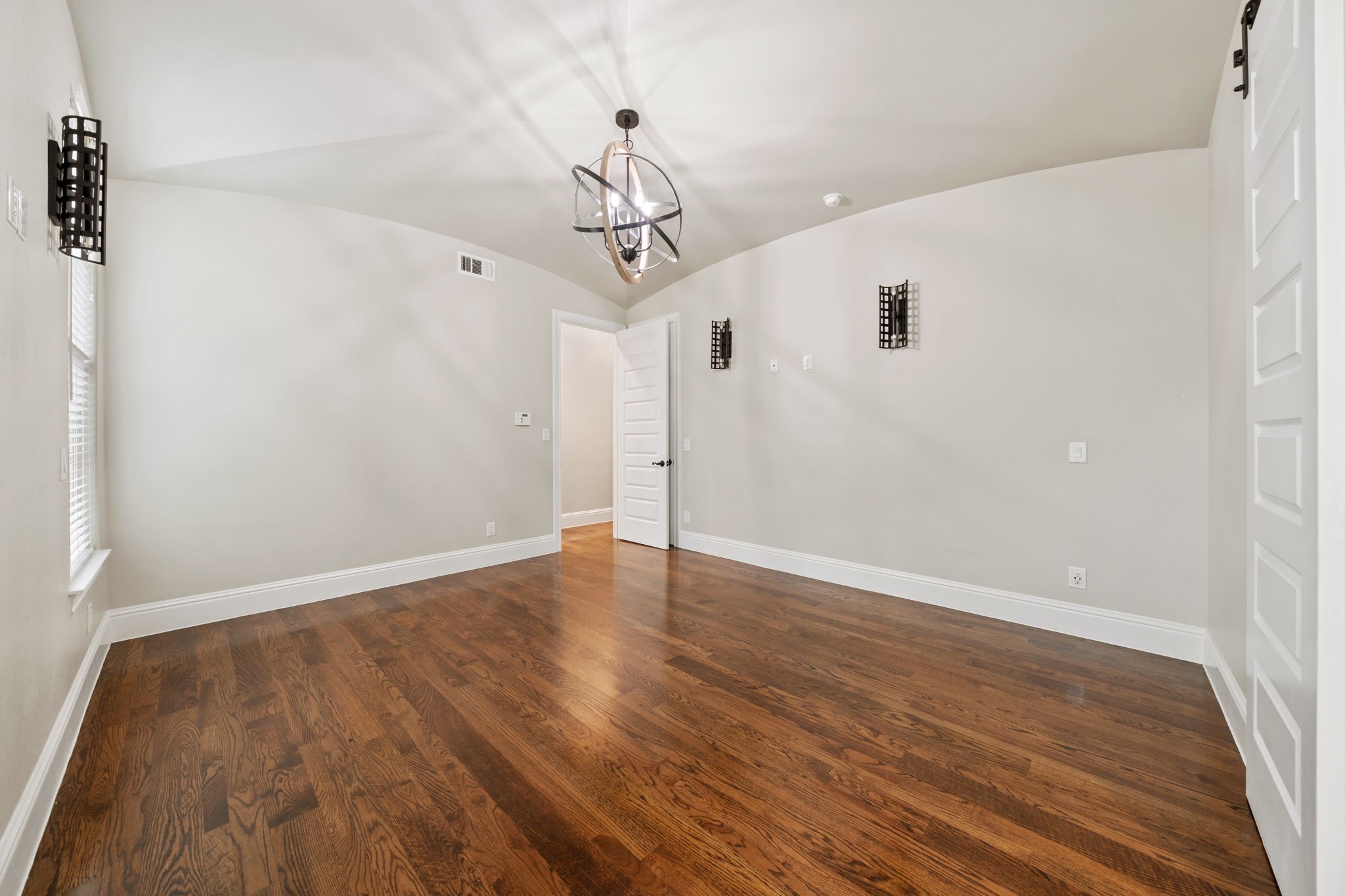 2104 Wellington Street Greenville TX 75401