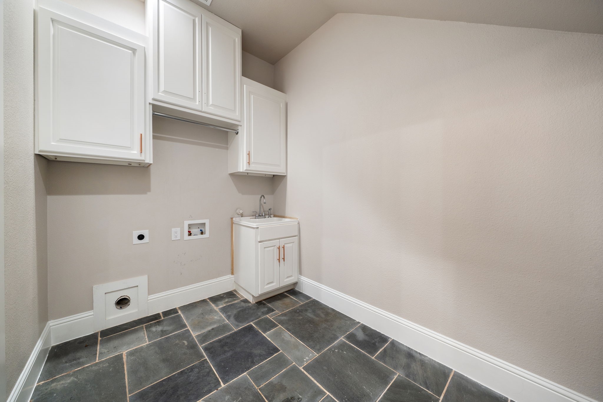 2104 Wellington Street Greenville TX 75401