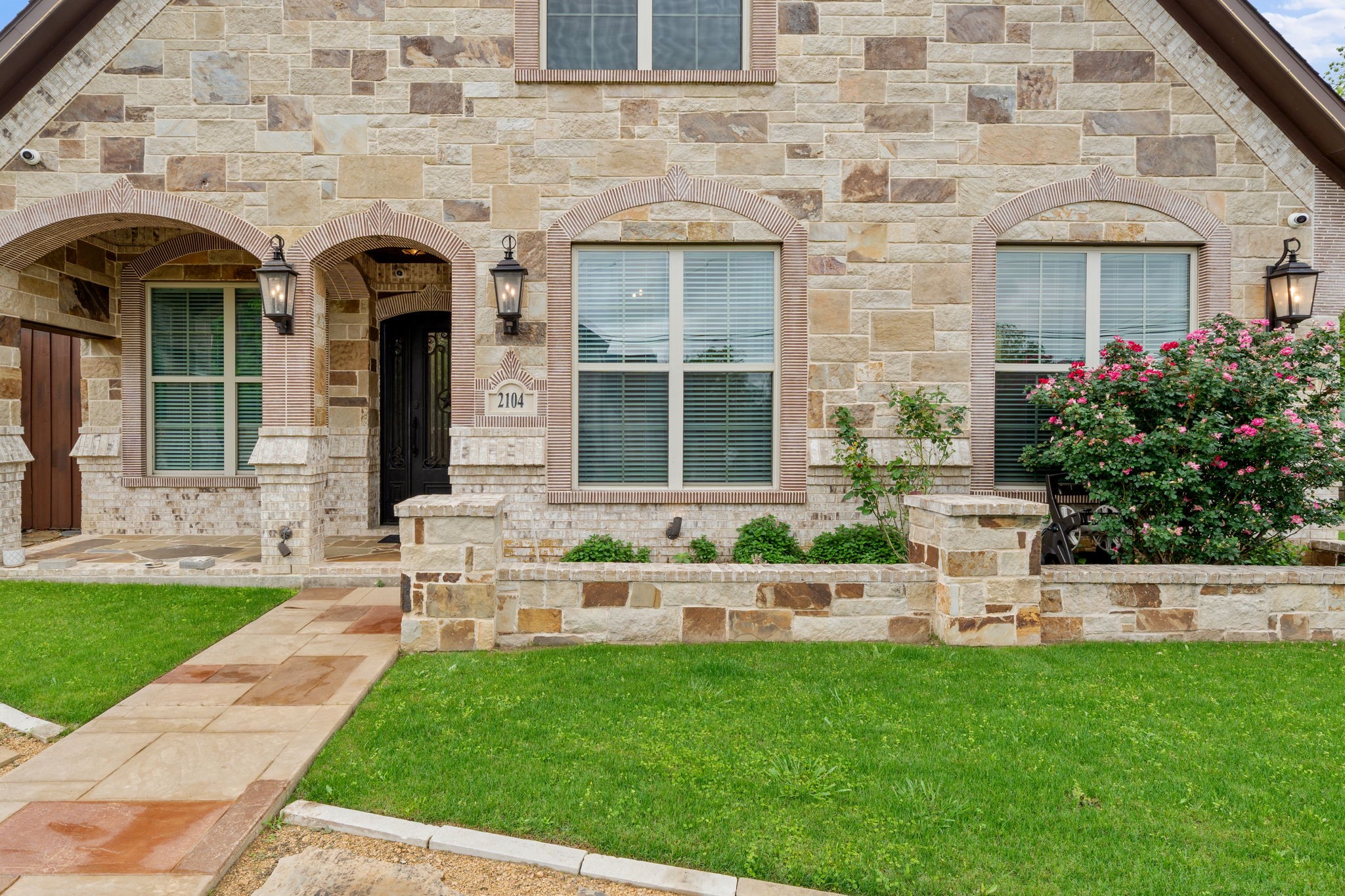 2104 Wellington Street Greenville TX 75401
