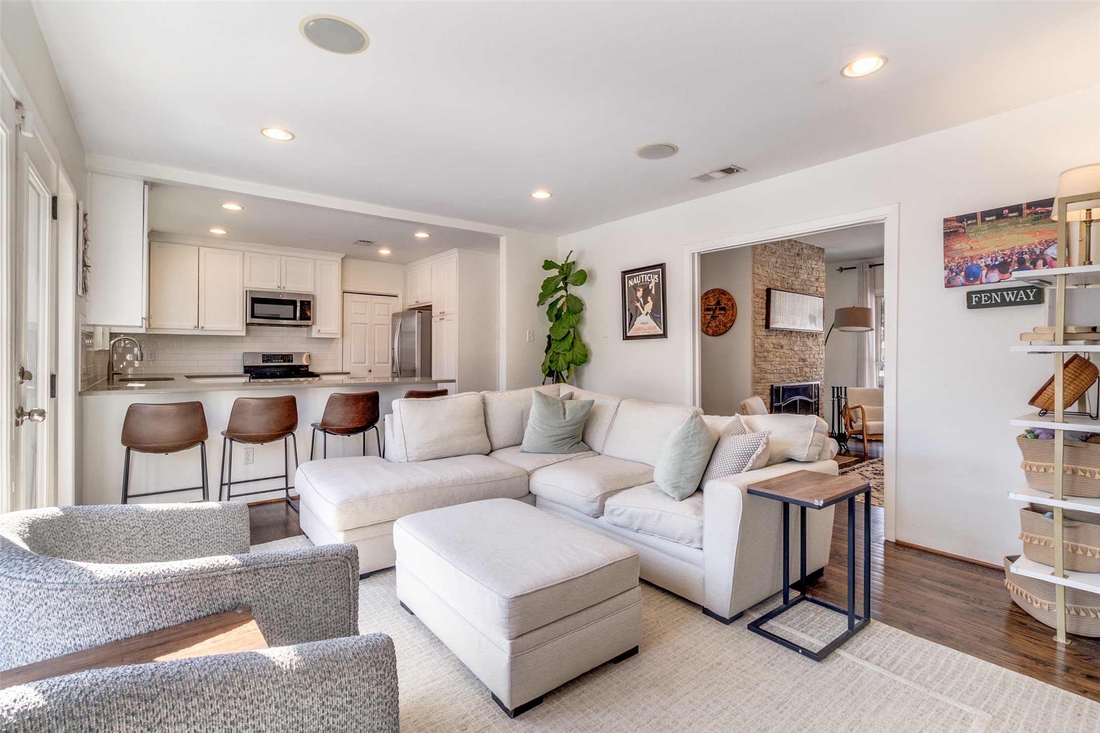 6718 Starling Circle Dallas TX 75209