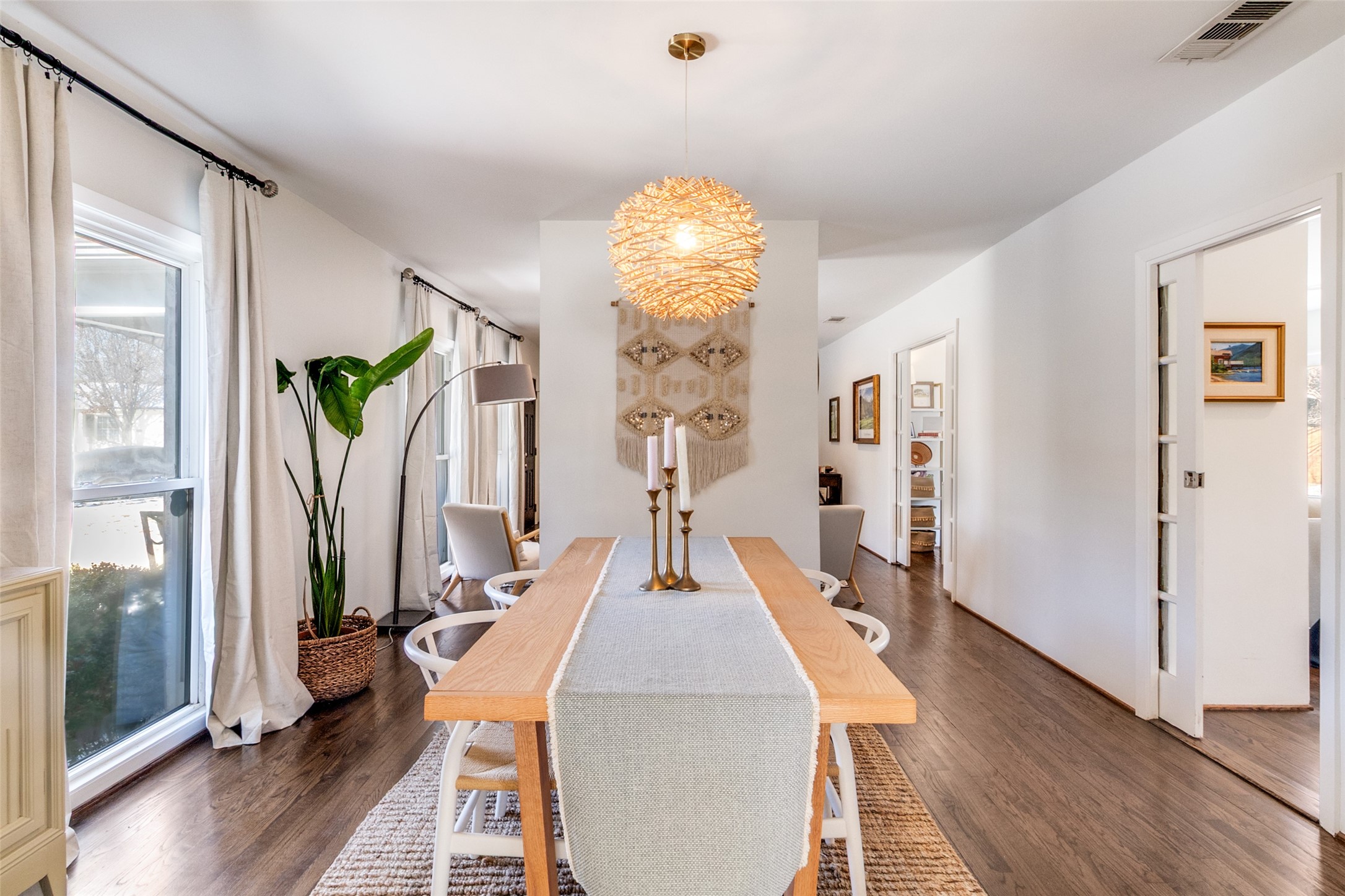 6718 Starling Circle Dallas TX 75209