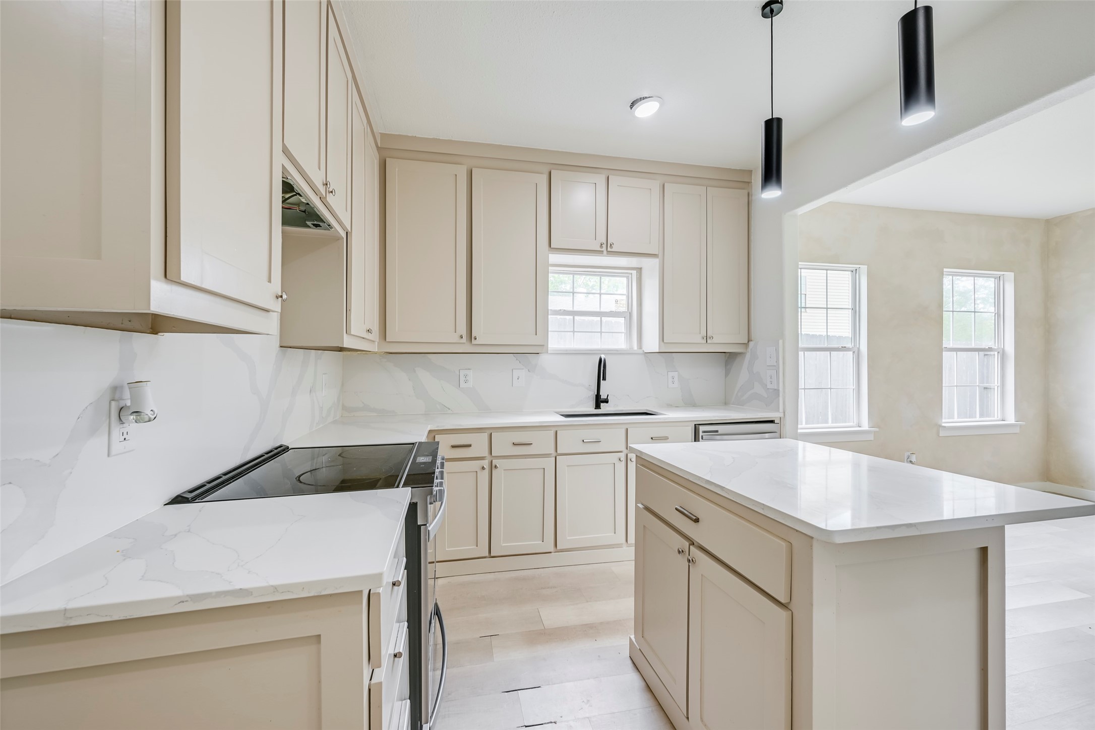 2109 Gould Avenue Fort Worth TX 76164
