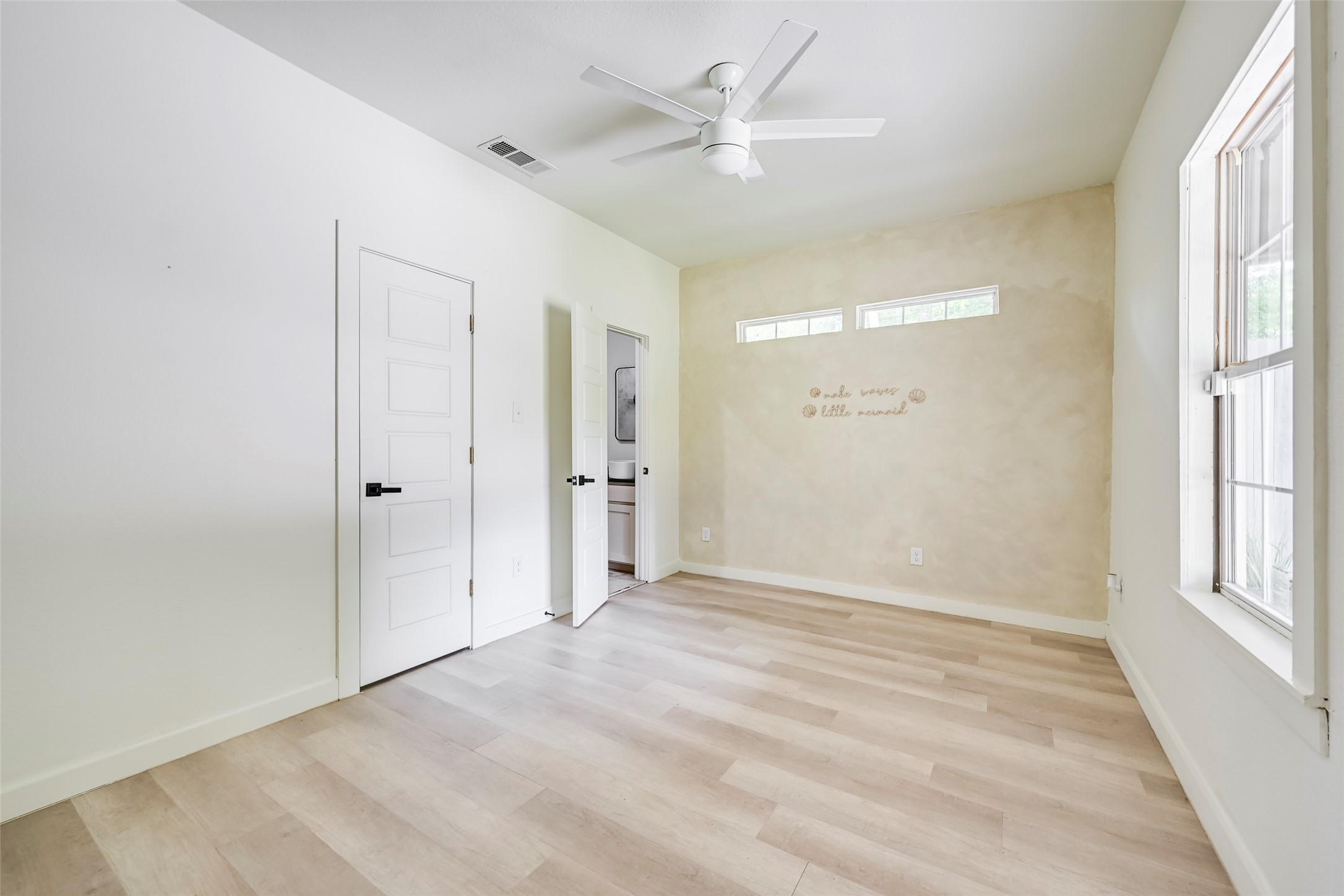 2109 Gould Avenue Fort Worth TX 76164