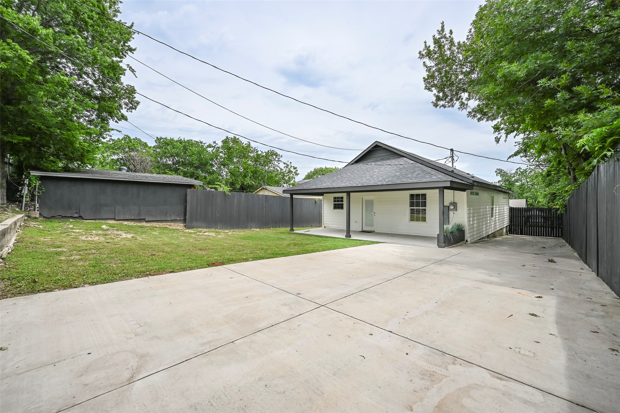 2109 Gould Avenue Fort Worth TX 76164